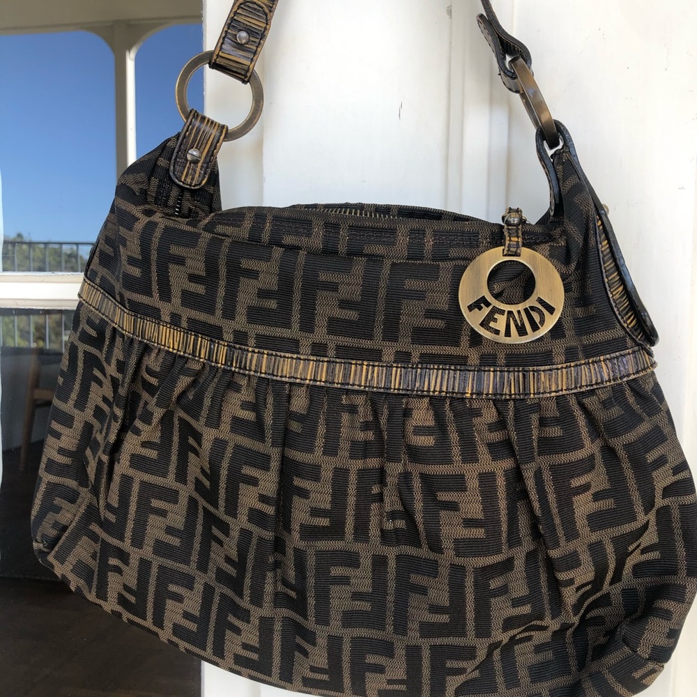 Fendi purse